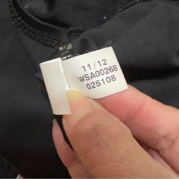 Reebok Swim Colorful Dimension Stripe & Black One-Piece Swimsuit Size 12 - Picture 12 of 13